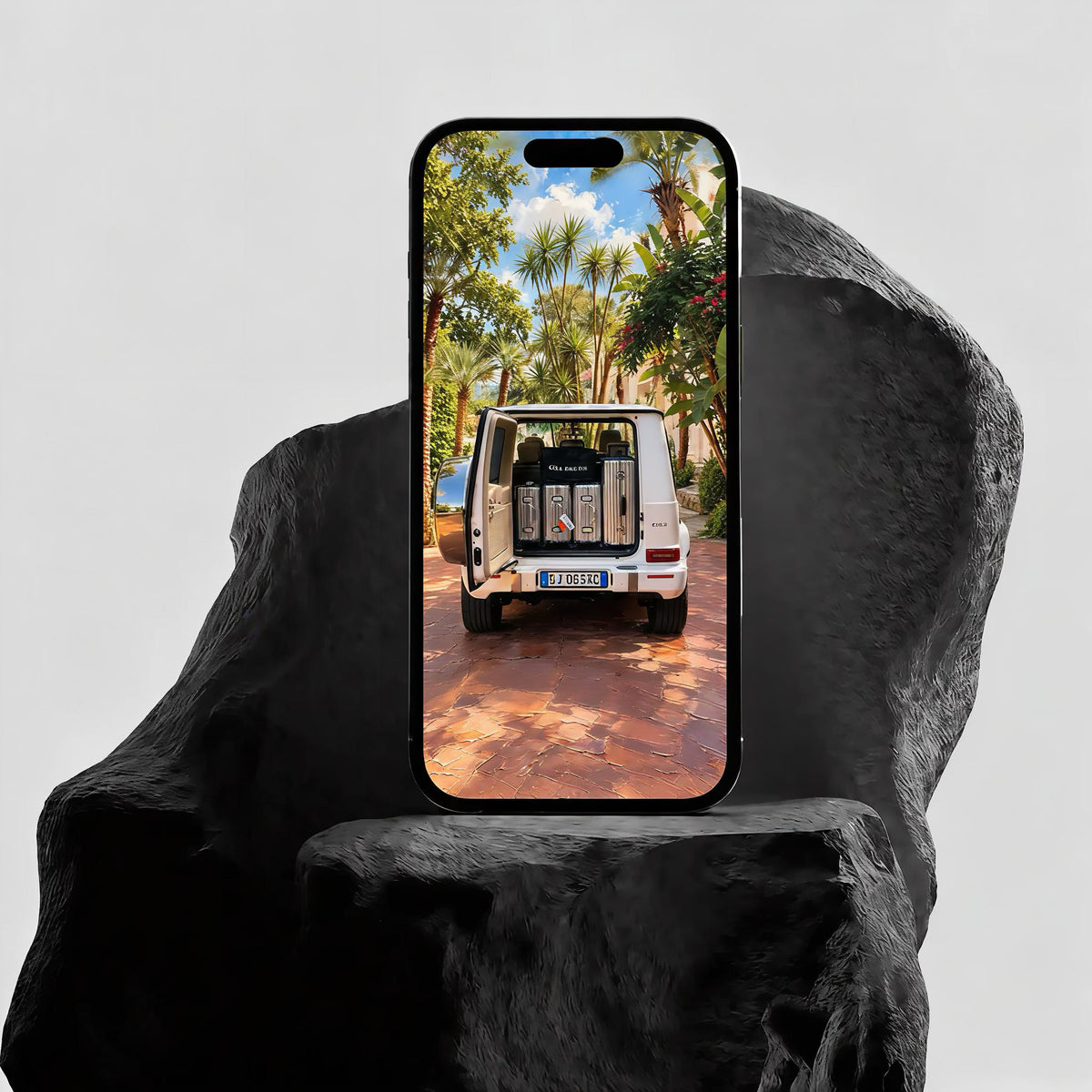 NOTYET® — ESSENTIALS 02 (30 WALLPAPERS)